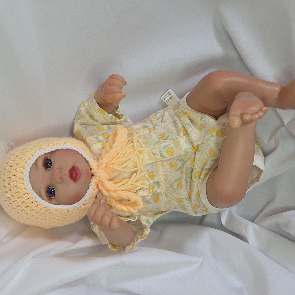 Babeside Reborn Baby Doll Coos & Cries! Vinyl Limbs Cloth Body 17"